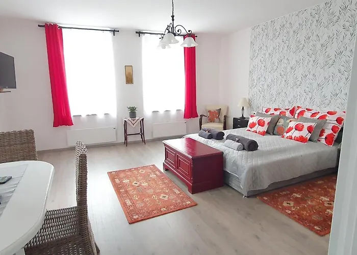 Viragos Birtok Es Vendeghaz