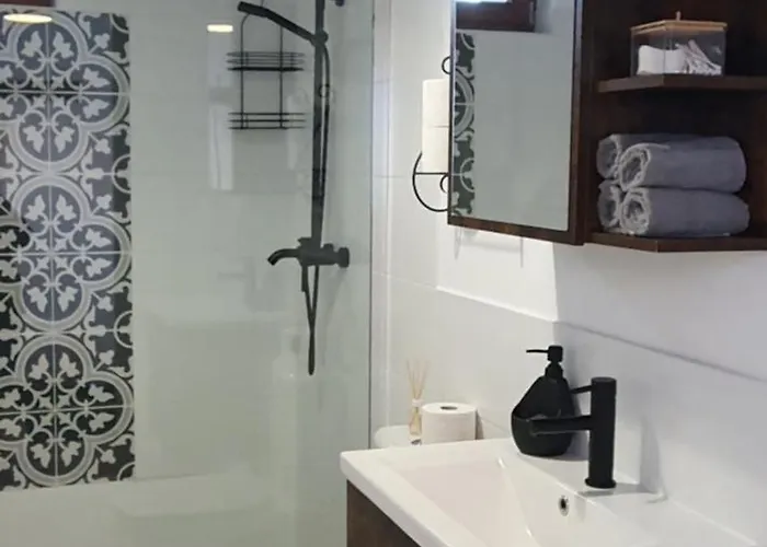 Viragos Birtok Es Vendeghaz