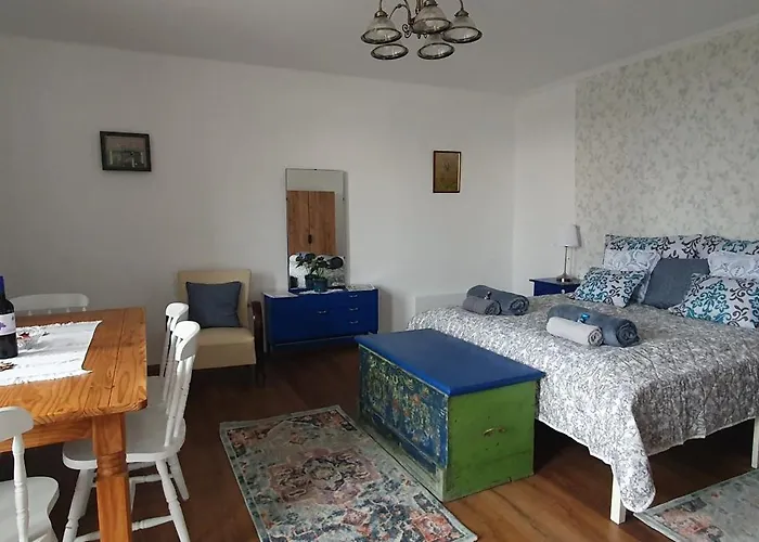 Viragos Birtok Es Vendeghaz