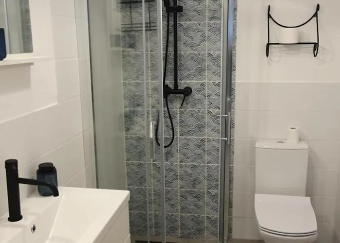 Viragos Birtok Es Vendeghaz 公寓 维拉尼